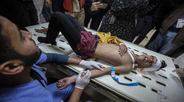 استشهاد 20 مواطناً فلسطينيا بغارات العدو على القطاع منذ فجر اليوم