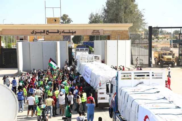العدو الصهيوني يواصل اغلاق معابر غزة لليوم الـ256 على التوالي
