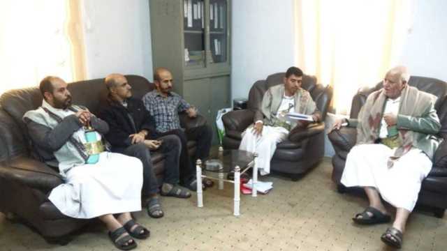 مناقشة تنفيذ مشروع بناء جدار ساند لحماية حي وطن في السدة