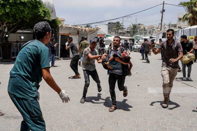 استشهاد 5 مواطنين فلسطينيين إثر قصف العدو لخيام النازحين في قطاع غزة