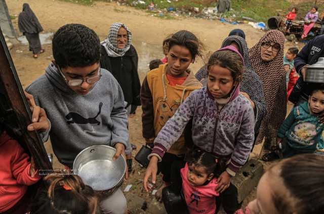 “أونروا”: نزوح نحو 400 ألف شخص منذ استئناف الحرب وأهالي غزة يعانون الجوع