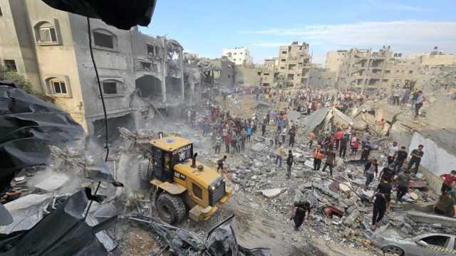 استشهاد 7 مواطنين فلسطينيين بينهم عائلة كاملة بقصف العدو مدينة غزة