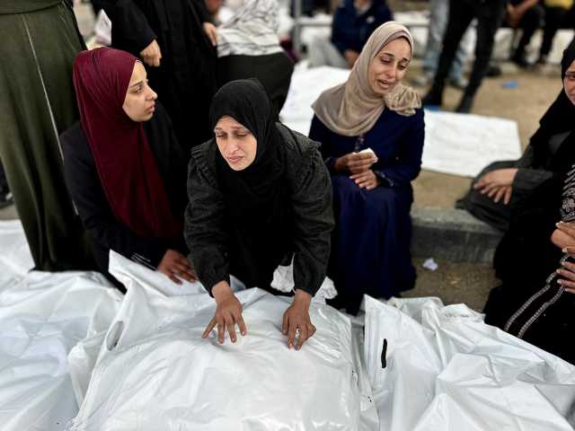 11 شهيدًا و111 إصابة بعدوان صهيوني على غزة في 24 ساعة