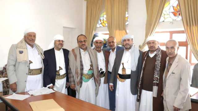 رئيس مجلس القضاء ووزير العدل ورئيس هيئة التفتيش يتفقدون سير العمل بالمحاكم