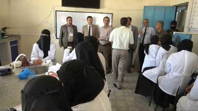 تفقد سير اختبارات الشهادة الثانوية العامة في تعز