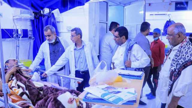 تفقد أحوال الجرحى نتيجة العدوان الأمريكي على الحوك