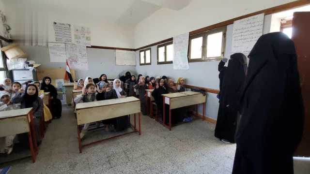 تفقد أنشطة الدورات الصيفية للطالبات في عدد من مديريات حجة