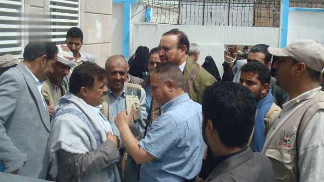 تدشين مخيم النور المجاني لإزالة المياه البيضاء بمجمع علاية الطبي بالأمانة