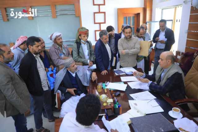 وزير الاقتصاد يلتقي المواطنين في اليوم المفتوح