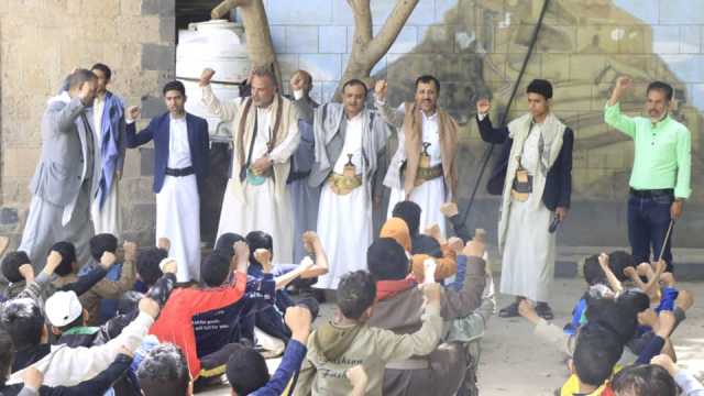 الرباعي يتفقد الدورات الصيفية في مديرية التحرير