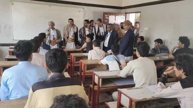 الصعدي يتفقد اختبارات الثانوية العامة وأنشطة الدورات الصيفية في الأمانة