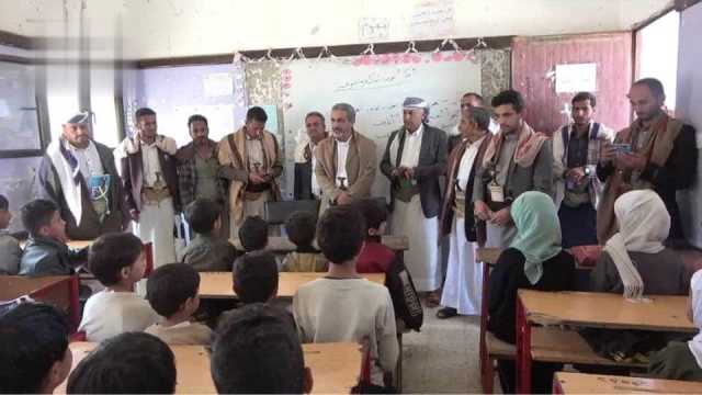 تفقد أنشطة الدورات الصيفية في مدينة المحويت