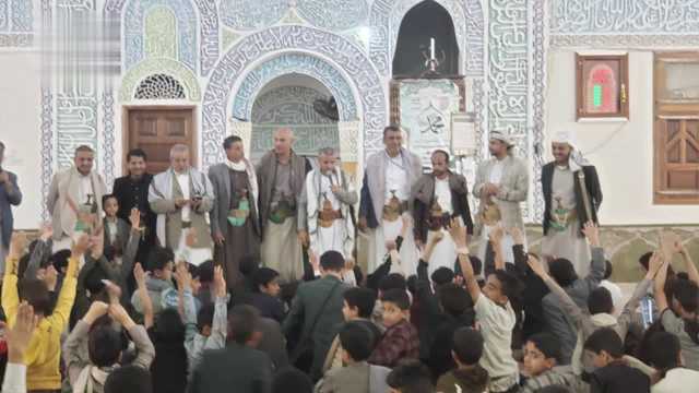 تفقد الأنشطة والدورات الصيفية في شعوب