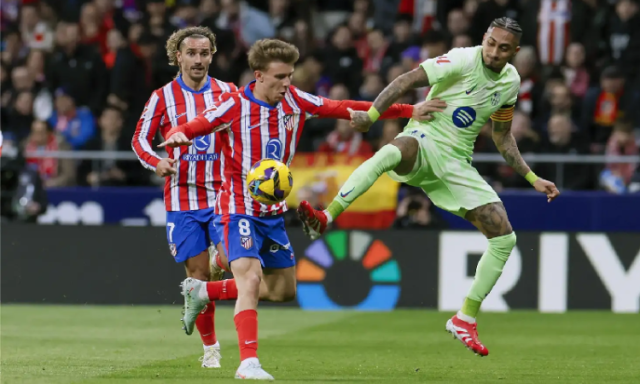 برشلونة يقصي أتلتيكو ويتأهل إلى نهائي كأس ملك إسبانيا
