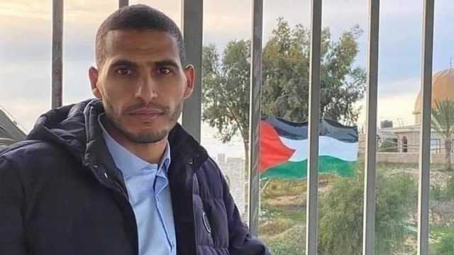 العدو الصهيوني يغتال الصحفي حسن اصليح بمشفى ناصر جنوبي قطاع غزة