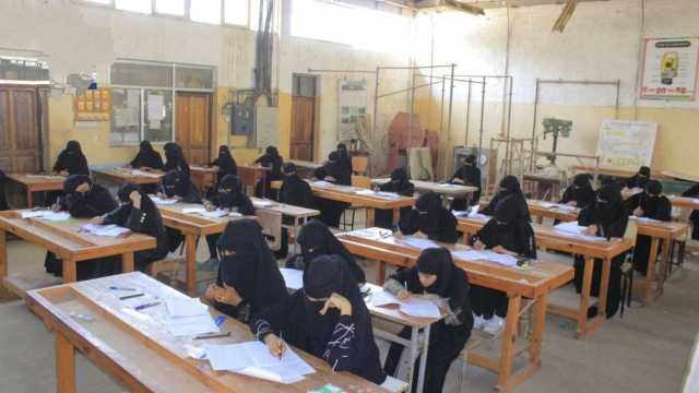 تدشين الاختبارات النهائية لطلاب المعاهد المهنية والتقنية في الحديدة