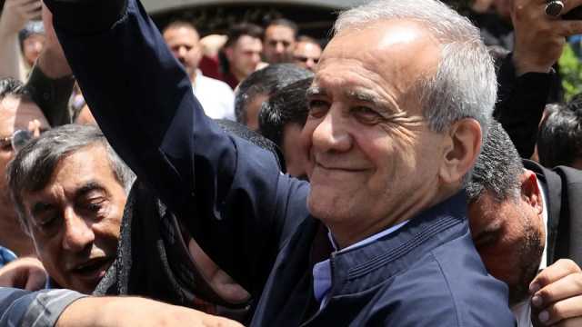 بزشكيان: نجاحنا يُحبط العدو وتصريحات ترامب متناقضة
