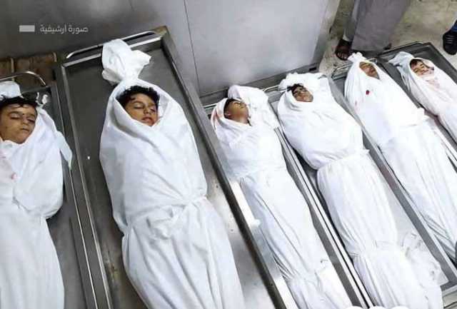 تشكيك فلسطيني في آلية توزيع المساعدات الأمريكية والاحتلال يواصل الإبادة الجماعية بدعم أمريكي