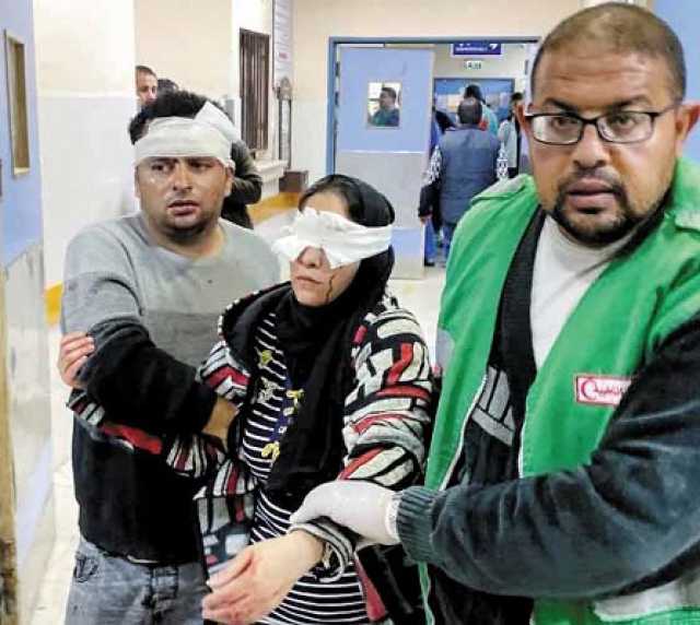جراحات العيون في غزة.. الحصار الصهيوني يُكبَّل أيدي الأطباء