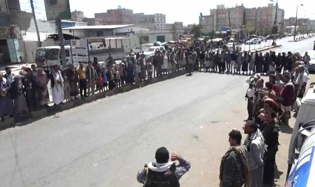 وقفة قبلية في رداع بالبيضاء نصرة لغزة وإعلان البراءة من الخونة