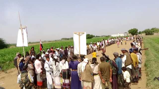 قبائل المربع الشمالي بالحديدة تعلن النفير العام والبراءة من الخونة