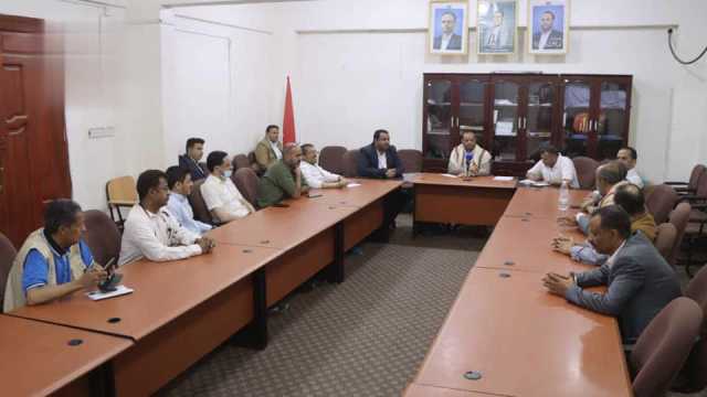 اجتماع برئاسة عوض يناقش أوضاع هيئة المستشفى الجمهوري بصعدة