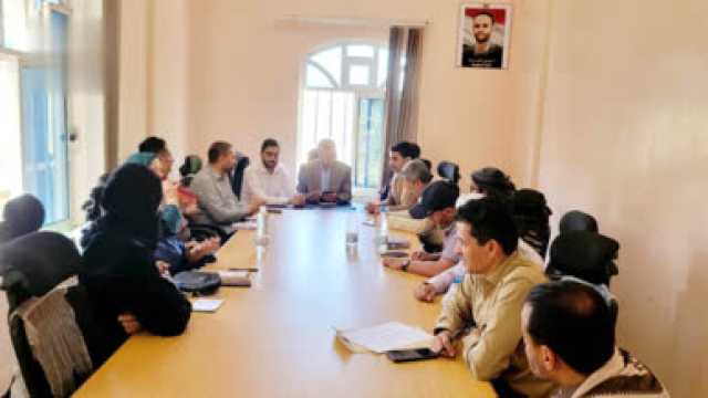 وكيل وزارة الصحة يلتقي رئيس بعثة منظمة أطباء بلا حدود الهولندية باليمن