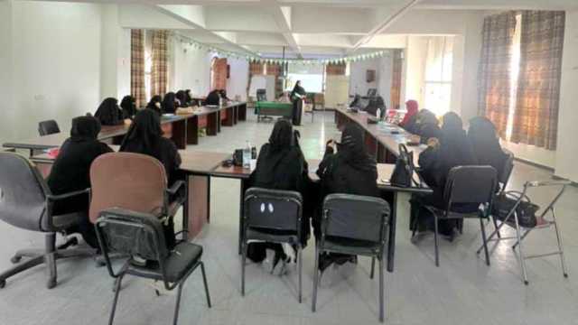 دورة تدريبية للكادر النسائي بوزارة الإدارة المحلية حول رسم السياسات