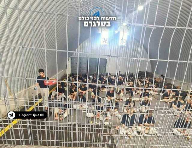550 حالة اعتقال خلال أبريل بينهم 14 امرأة و52 طفلًا واستشهاد أسيرين في سجون الاحتلال
