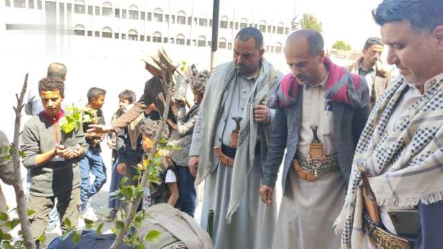 تدشين الأنشطة الزراعية في المدارس الصيفية بذمار