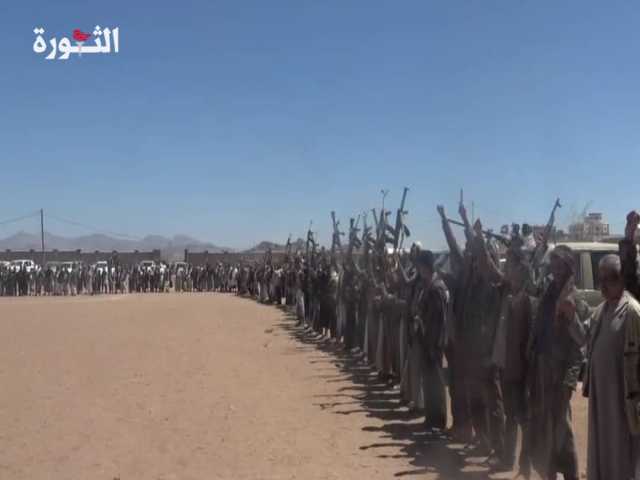 البيضاء..وقفة قبلية بمديرية العرش اعلانا للنفير والجاهزية لمواجهة العدوان