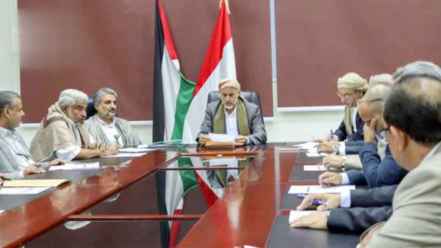 مفتاح يرأس اجتماعاً لمناقشة جوانب التنسيق لاستكمال تنفيذ خطة الطوارئ
