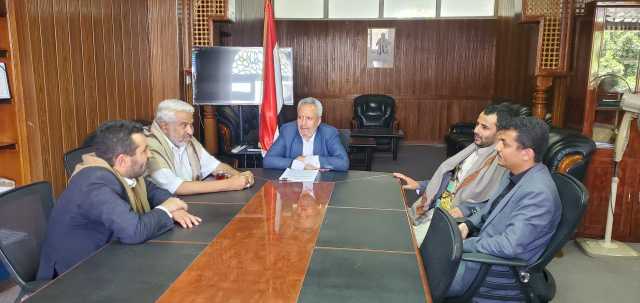 القائم بأعمال رئيس هيئة مكافحة الفساد يناقش مع وزير النقل أبرز مظاهر الاختلالات والمعالجات اللازمة لها