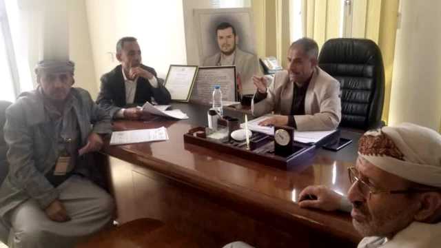 اجتماع برئاسة المنتصر يناقش تطوير العمل في أشغال محافظة صنعاء