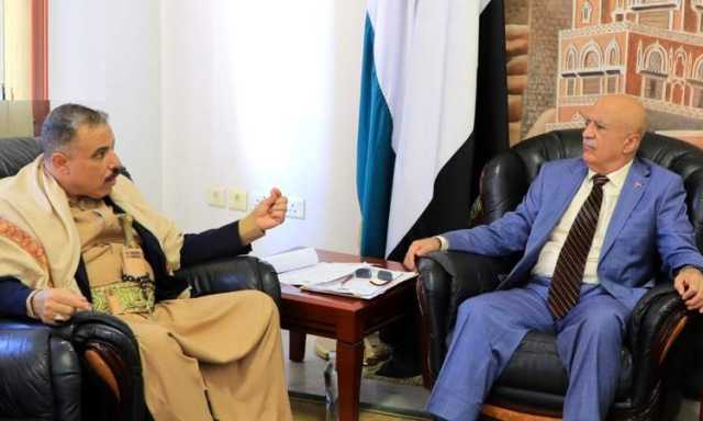 رئيس مجلس الوزراء يلتقي وزير الخارجية والمغتربين