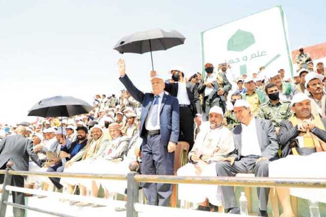 رئيس الوزراء: الإعداد الروحي والعقلي لجيل القرآن هو استثمار لبناء مستقبل اليمن