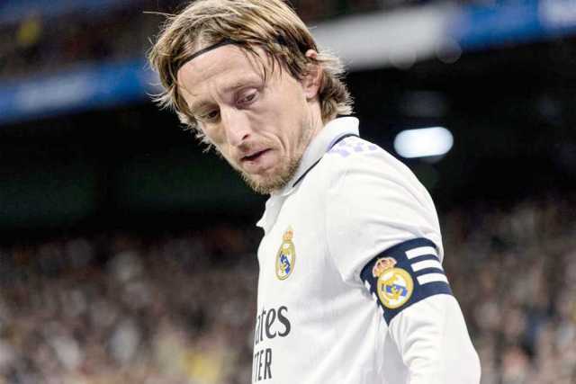 مودريتش يعلن رحيله عن صفوف ريال مدريد