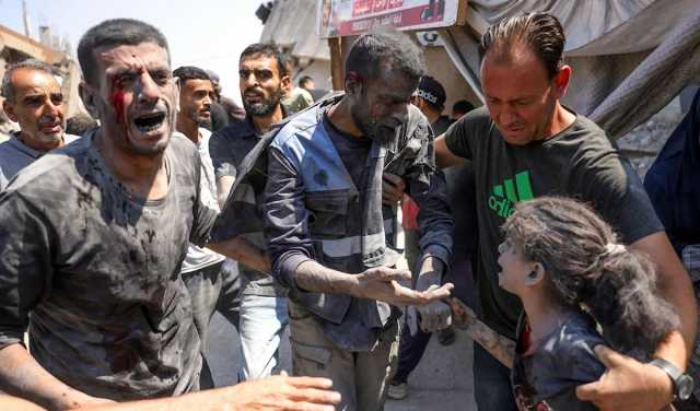 32 شهيدا منذ فجر اليوم: 23 شهيدا بنيران العدو عند مراكز توزيع المساعدات وسط قطاع غزة