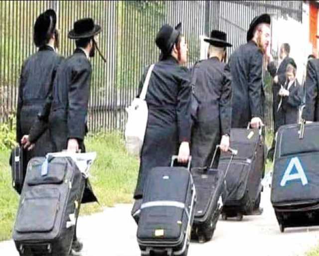 بين بقاء الفلسطينيين تحت النار وفرار المستوطنين.. حيث يتميّز صاحب الحق عن اللص