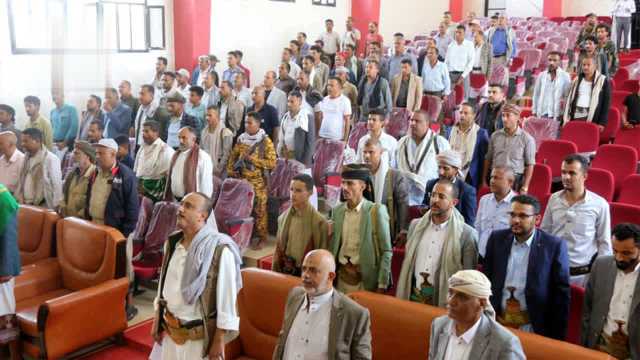 المكاتب الحكومية في تعز تُحيي ذكرى يوم الولاية