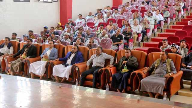 مكاتب الاتصالات والكهرباء والبريد والتخطيط في تعز تحيي ذكرى يوم الولاية