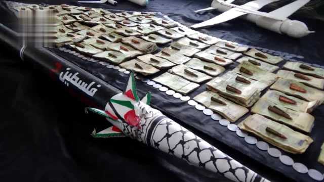 قافلة عيدية من الهيئة النسائية في المحويت دعما للمرابطين في الجبهات