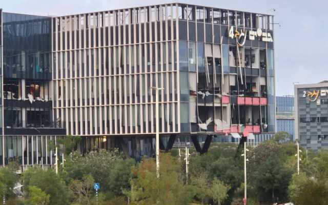 إيران: دمرنا مايكروسوفت في بئر السبع بصاروخ واحد فقط