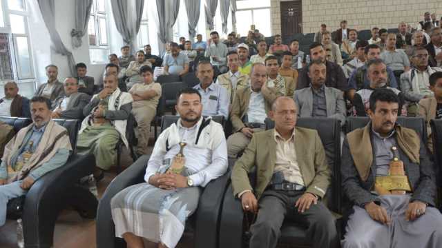 المكاتب الحكومية في إب تنظم فعالية خطابية إحياءً ليوم الولاية