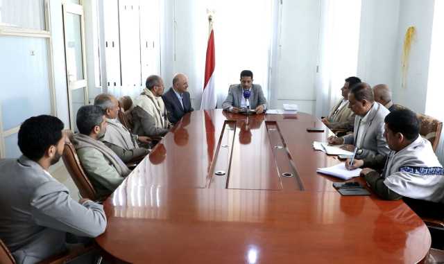 اجتماع برئاسة وزير الإعلام يناقش جوانب التحضير والتهيئة الإعلامية لمؤتمر الرسول الأعظم