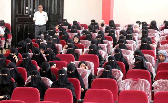 فعالية خطابية للمكاتب الحكومية بتعز إحياءً لذكرى يوم الولاية