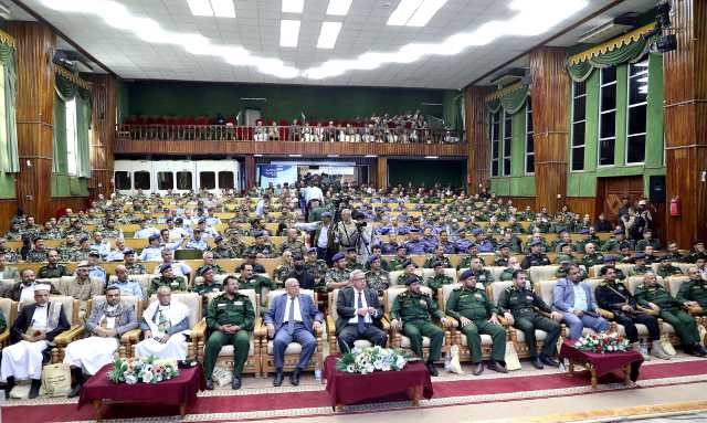 بن حبتور والرهوي يشاركان في ندوة باليوم العالمي لمكافحة المخدرات بوزارة الداخلية