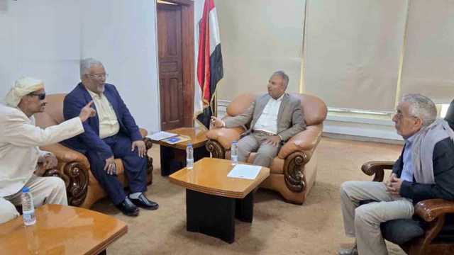 الحوالي وباجعالة يناقشان جوانب التعاون بين وزارتي الخدمة المدنية والشؤون الاجتماعية