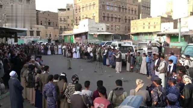 وقفة قبلية في مدينة البيضاء إعلاناً للنفير في مواجهة العدوان الصهيوني