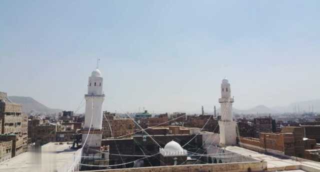 جموع المصلين يؤدّون صلاة عيد الأضحى المبارك بالعاصمة صنعاء والمحافظات